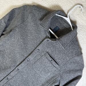 Myles Apparel Farallon Shacket Jacket Mens Large Gray Fleece Button Down Snaps